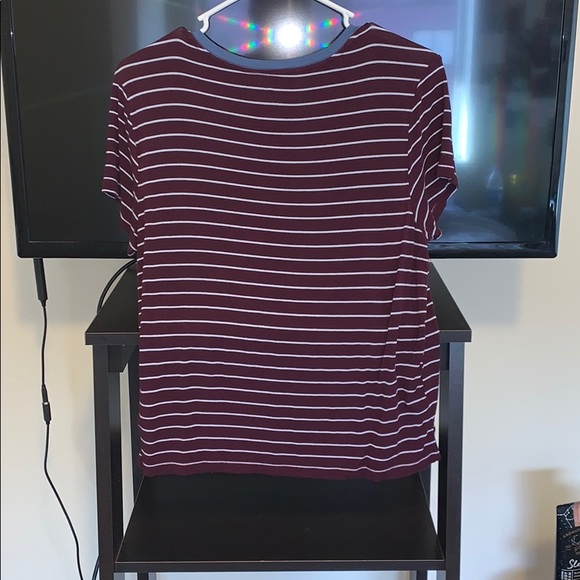 American Eagle tee - Picture 2 of 3